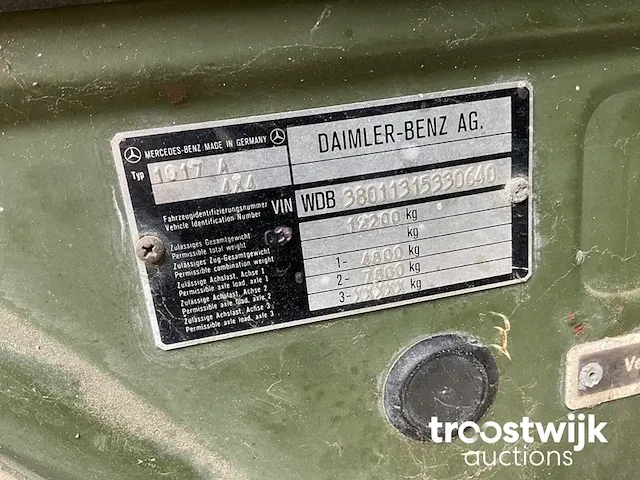 Legertruck - afbeelding 8 van  16