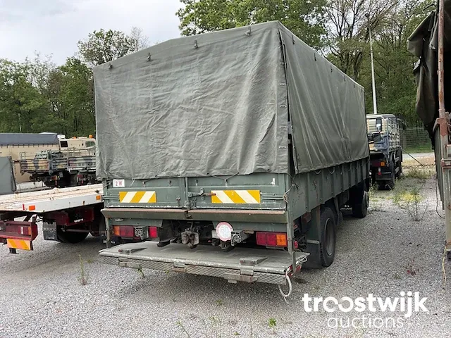 Legertruck - afbeelding 10 van  12