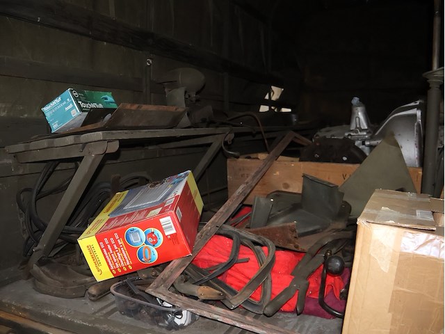 Legervrachtwagen bedford 1952 - afbeelding 5 van  18