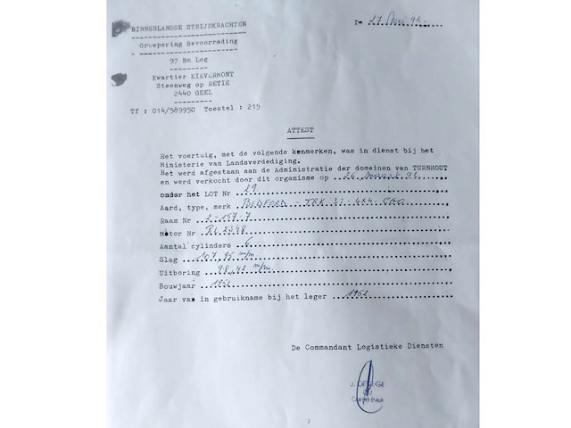 Legervrachtwagen bedford 1952 - afbeelding 9 van  18