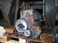 Legervrachtwagen bedford 1952 - afbeelding 16 van  18