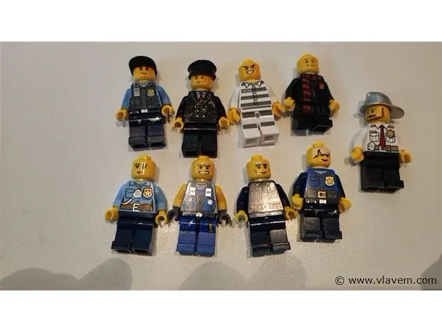 Lego figuren - afbeelding 1 van  5