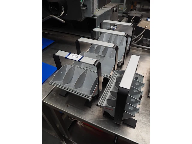 Legro - afbeelding 2 van  5