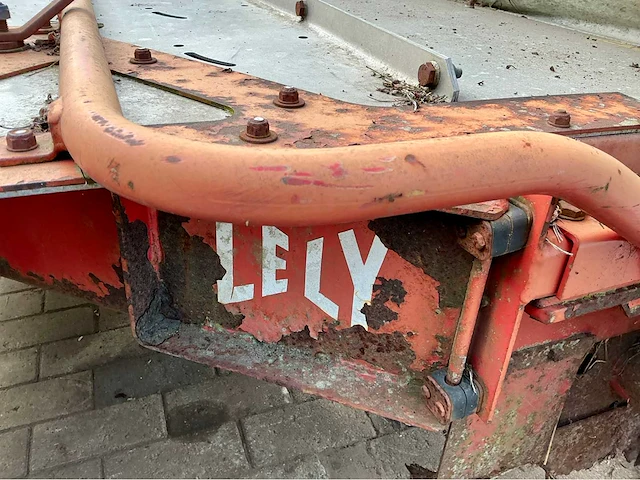 Lely 240tc schijven maaier met kneuzer - afbeelding 4 van  8