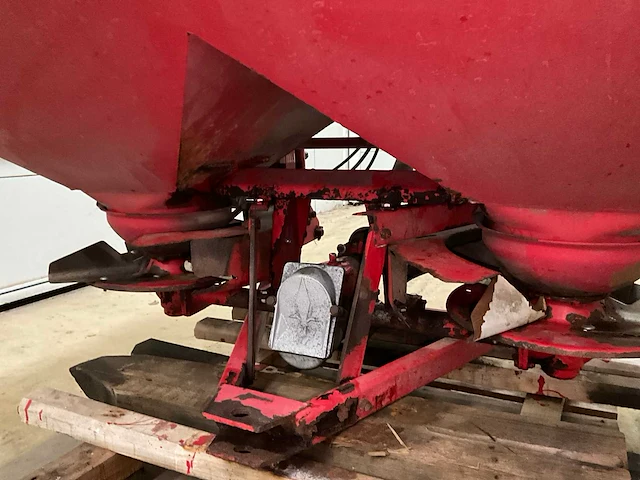 Lely center liner kunstmesteststrooier - afbeelding 5 van  17