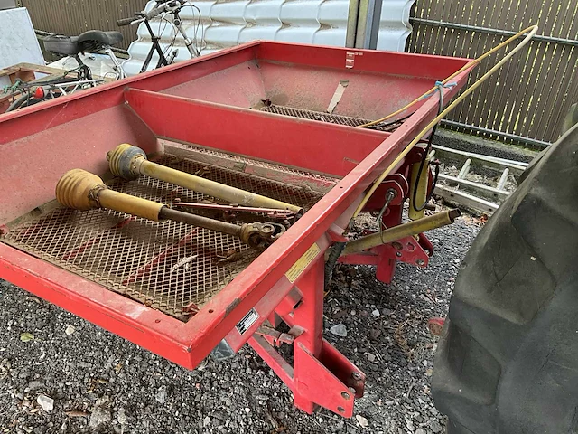 Lely centerliner cb 1600 kunstmeststrooier - afbeelding 3 van  6