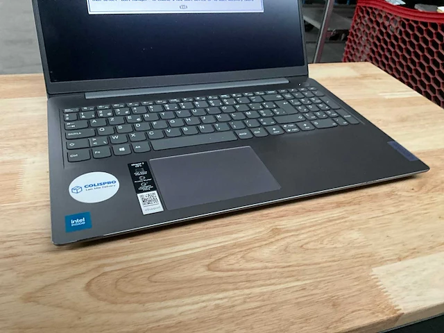 Lenovo ideapad 3 laptop - afbeelding 2 van  7