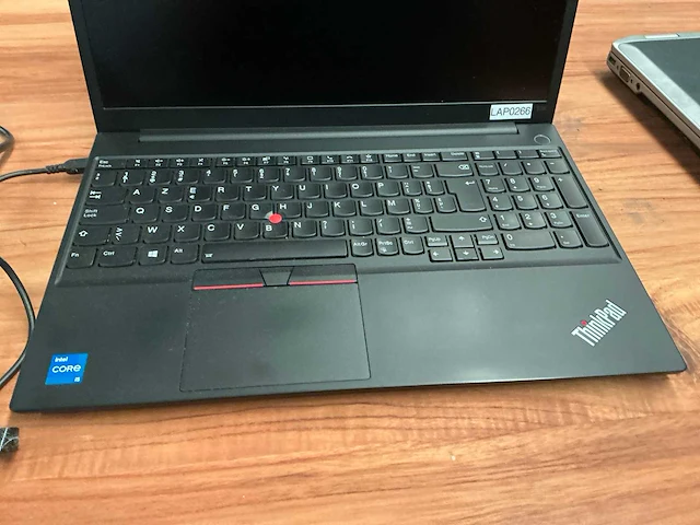 Lenovo thinkpad laptop - afbeelding 2 van  3