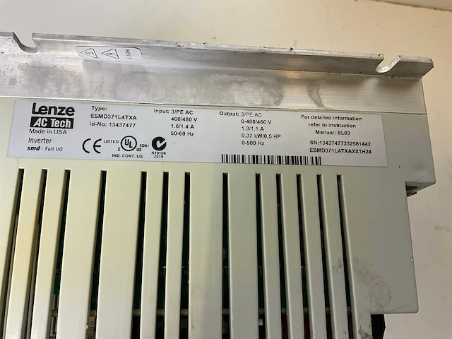 Lenze esmd371l4txa frequentieregelaar (7x) - afbeelding 2 van  10