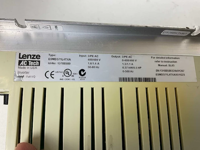 Lenze esmd371l4txa frequentieregelaar (7x) - afbeelding 8 van  10