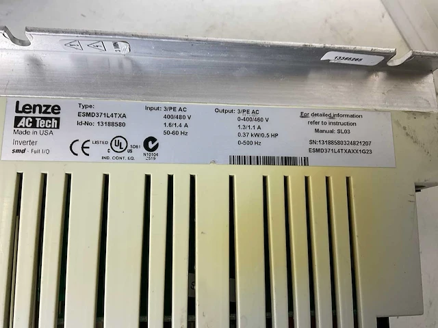 Lenze esmd371l4txa frequentieregelaar (7x) - afbeelding 10 van  10