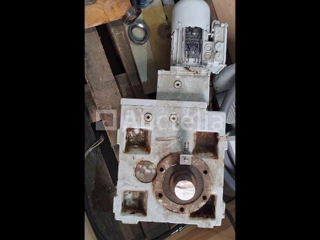 Lenze gear motor gks07-4m hbr 063c42 - afbeelding 2 van  4