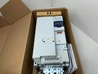 Lenze i550 i55be330f10v10000s frequentieregelaar - afbeelding 2 van  9