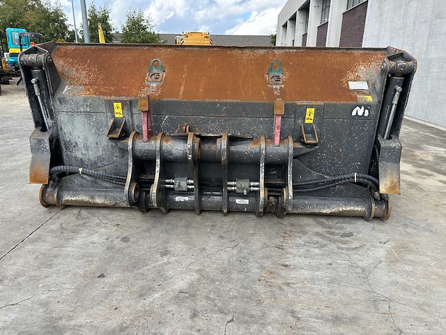 Leonardi - 2021 - zw220 - voorzetapparatuur - afbeelding 7 van  11