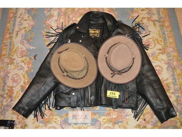 Leren jas en 2 hoeden - afbeelding 1 van  3