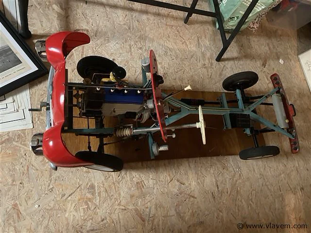 Lesauto - afbeelding 2 van  7