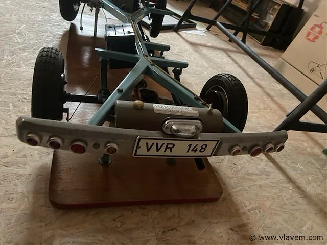 Lesauto - afbeelding 6 van  7