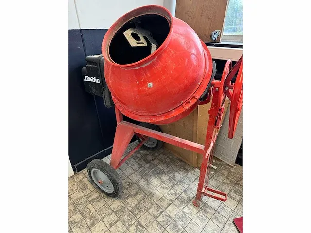 Lescha betonmixer - afbeelding 2 van  3