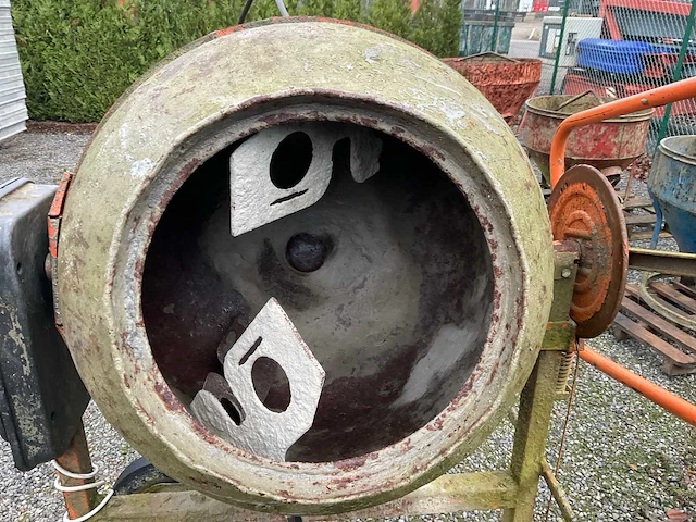 Lescha sm 165 s betonmixer - afbeelding 3 van  3