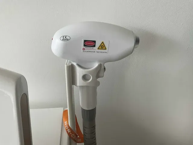 Lesey-ann-poppe diode laser - afbeelding 2 van  4