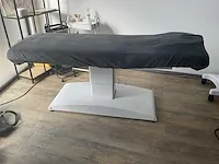 Lesley-ann-poppe massage tafel - afbeelding 1 van  5
