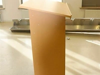 Lessenaar op wieltjes - afbeelding 2 van  2