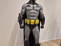 Levensgroot beeld batman