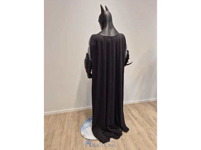 Levensgroot beeld batman - afbeelding 6 van  12