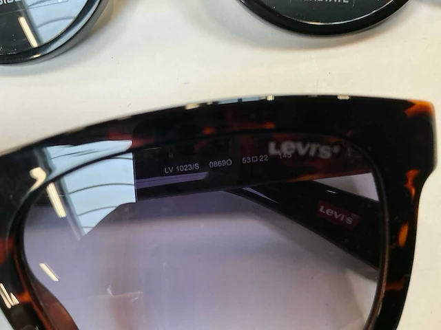 Levi’s zonnebril (9x) - afbeelding 9 van  9