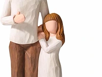 Lewome vader met de hand van dochter - afbeelding 1 van  4