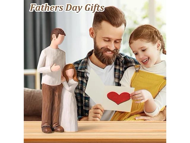 Lewome vader met de hand van dochter - afbeelding 2 van  4