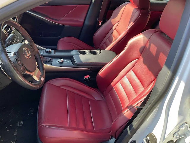 Lexus is300h personenauto - afbeelding 2 van  15