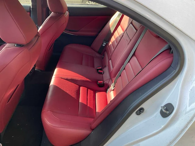 Lexus is300h personenauto - afbeelding 6 van  15