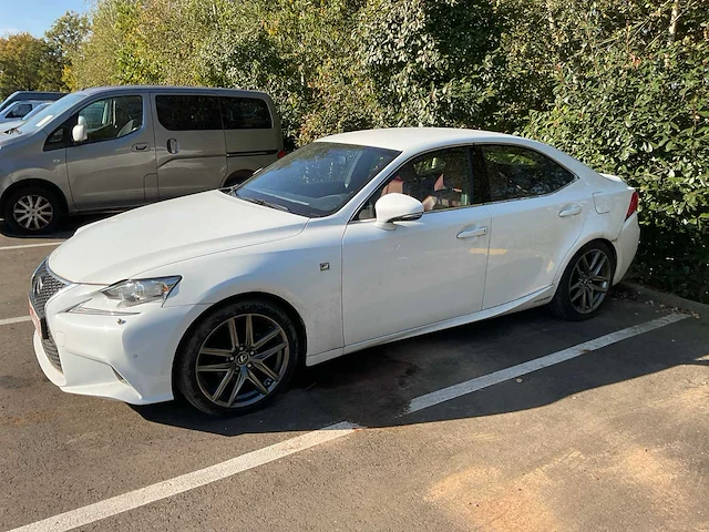 Lexus is300h personenauto - afbeelding 10 van  15
