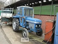 Leyland traktor type 245