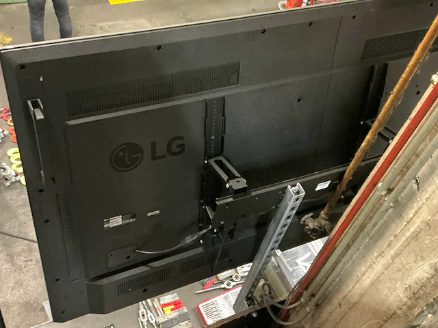 Lg 75uh5j monitor - afbeelding 4 van  4