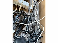Lg, hp, lenovo, … lot computer schermen en toebehoren - afbeelding 6 van  8