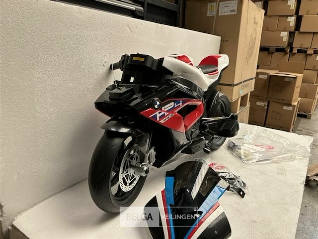 Licensed bmw hp4 race motor red - afbeelding 8 van  9