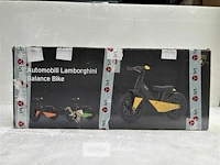Licensed lamborghini balance bike large yellow - afbeelding 2 van  4