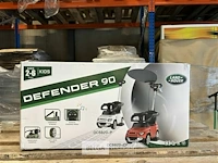 Licensed land rover foot to floor push bar - white - afbeelding 1 van  3