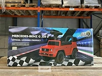 Licensed mercedes-benz g350d foot to floor - red - afbeelding 1 van  4