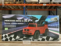 Licensed mercedes-benz g350d foot to floor - red - afbeelding 2 van  4
