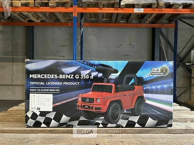 Licensed mercedes-benz g350d foot to floor - white - afbeelding 1 van  4
