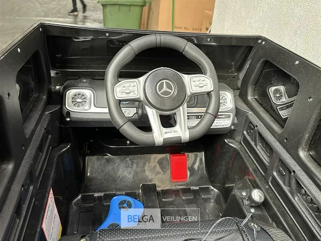 Licensed mercedes-benz g63 black - afbeelding 7 van  8