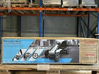 Licensed mercedes-benz pedal go kart - black - afbeelding 2 van  3