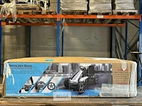 Licensed mercedes-benz pedal go kart - black - afbeelding 1 van  3