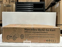 Licensed mercedes-benz pedal go kart black - afbeelding 2 van  6
