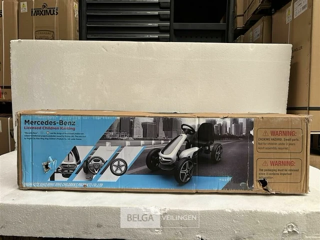 Licensed mercedes-benz pedal go kart black - afbeelding 2 van  5