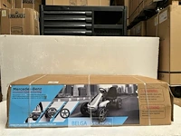 Licensed mercedes-benz pedal go kart black - afbeelding 3 van  6