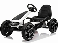 Licensed mercedes-benz pedal go kart white - afbeelding 1 van  3